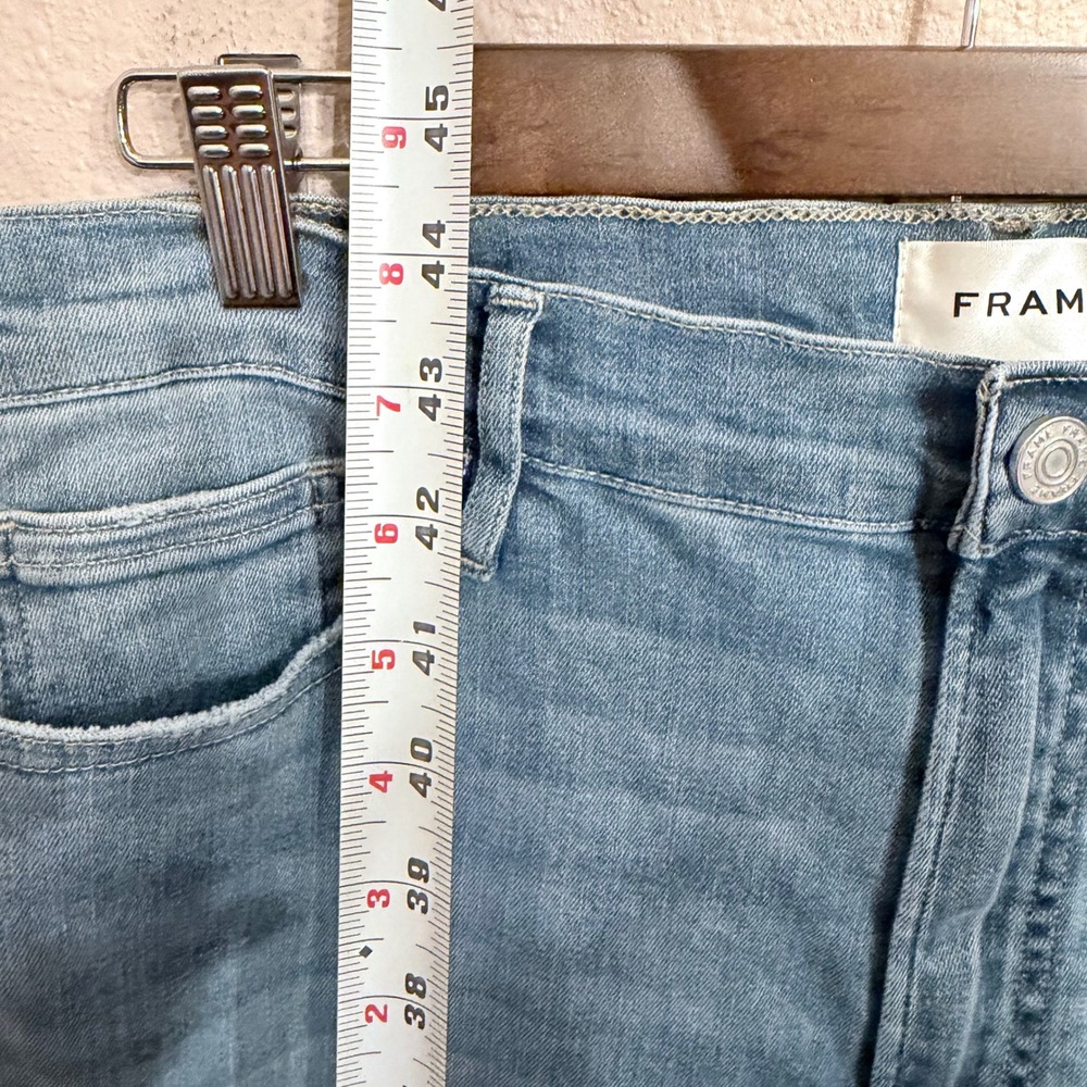 FRAME Le Easy Flare High Rise Jeans Light Wash Blue Denim Size 32 - Picture 8 of 10